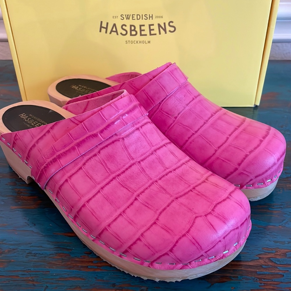 Swedish Hasbeens Husband Hot Pink Croc Size 9 Euro 39 NWT NIB